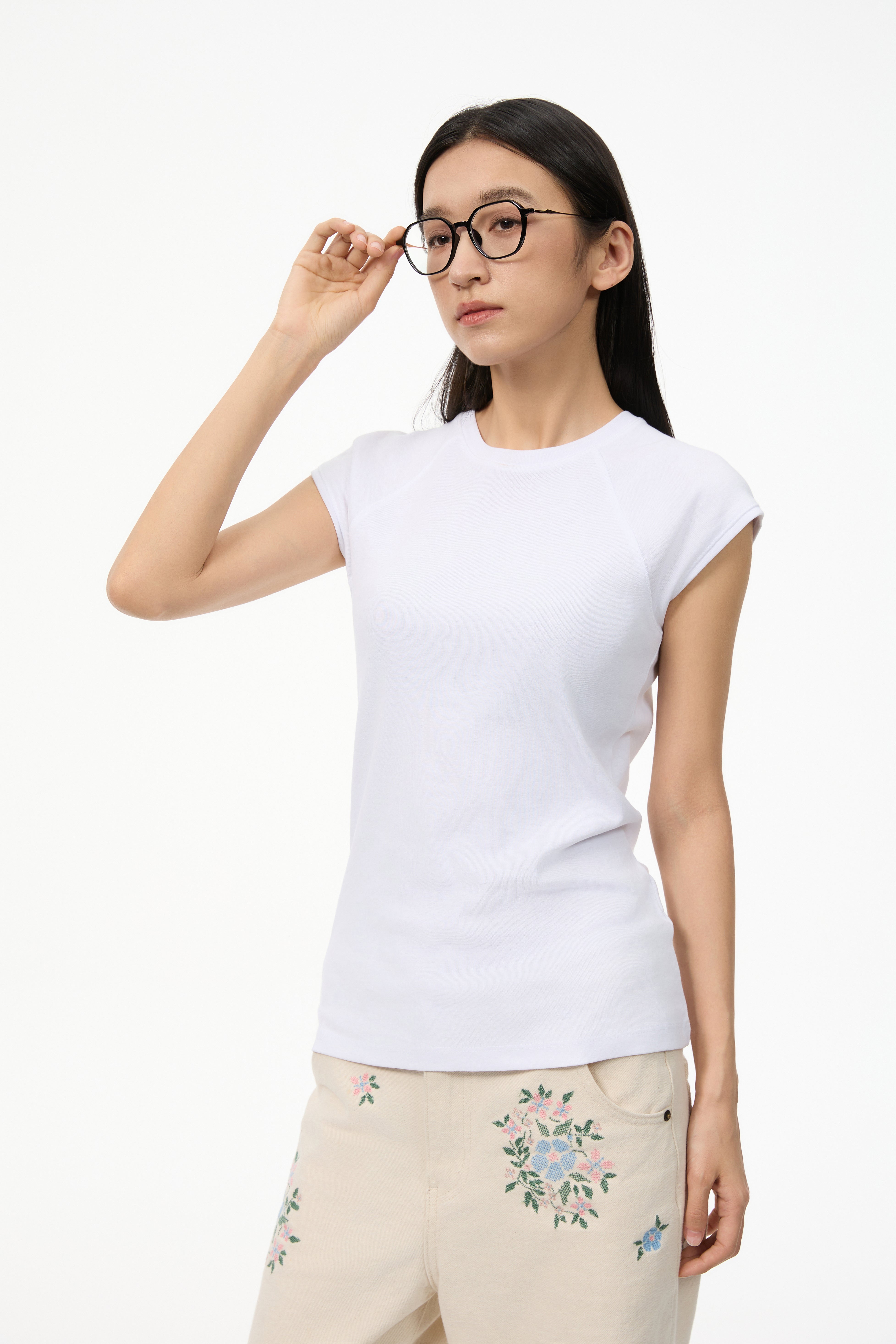 #color_Black with Gold