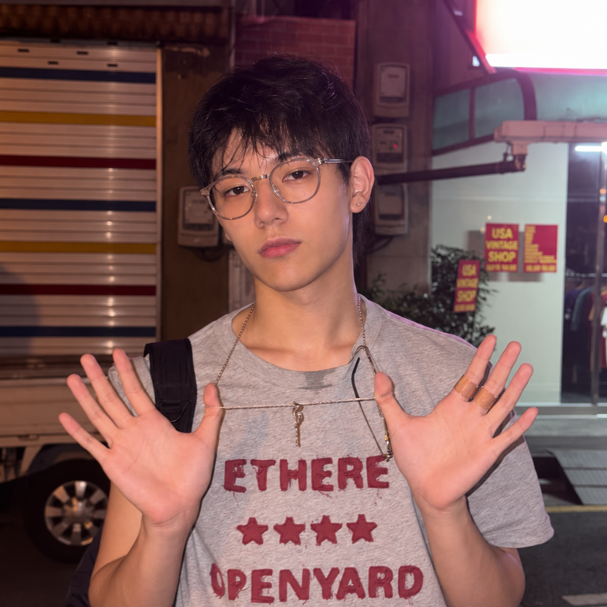 JEONJU model wearing GOODLUUK eyewear