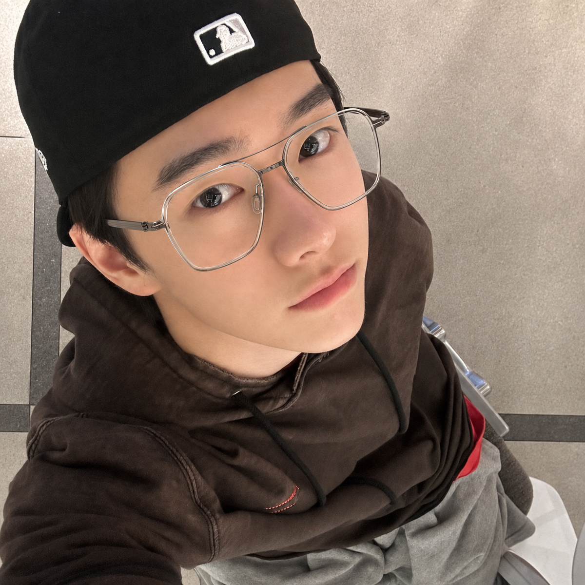 TAKAYAMA eyeglasses worn by model