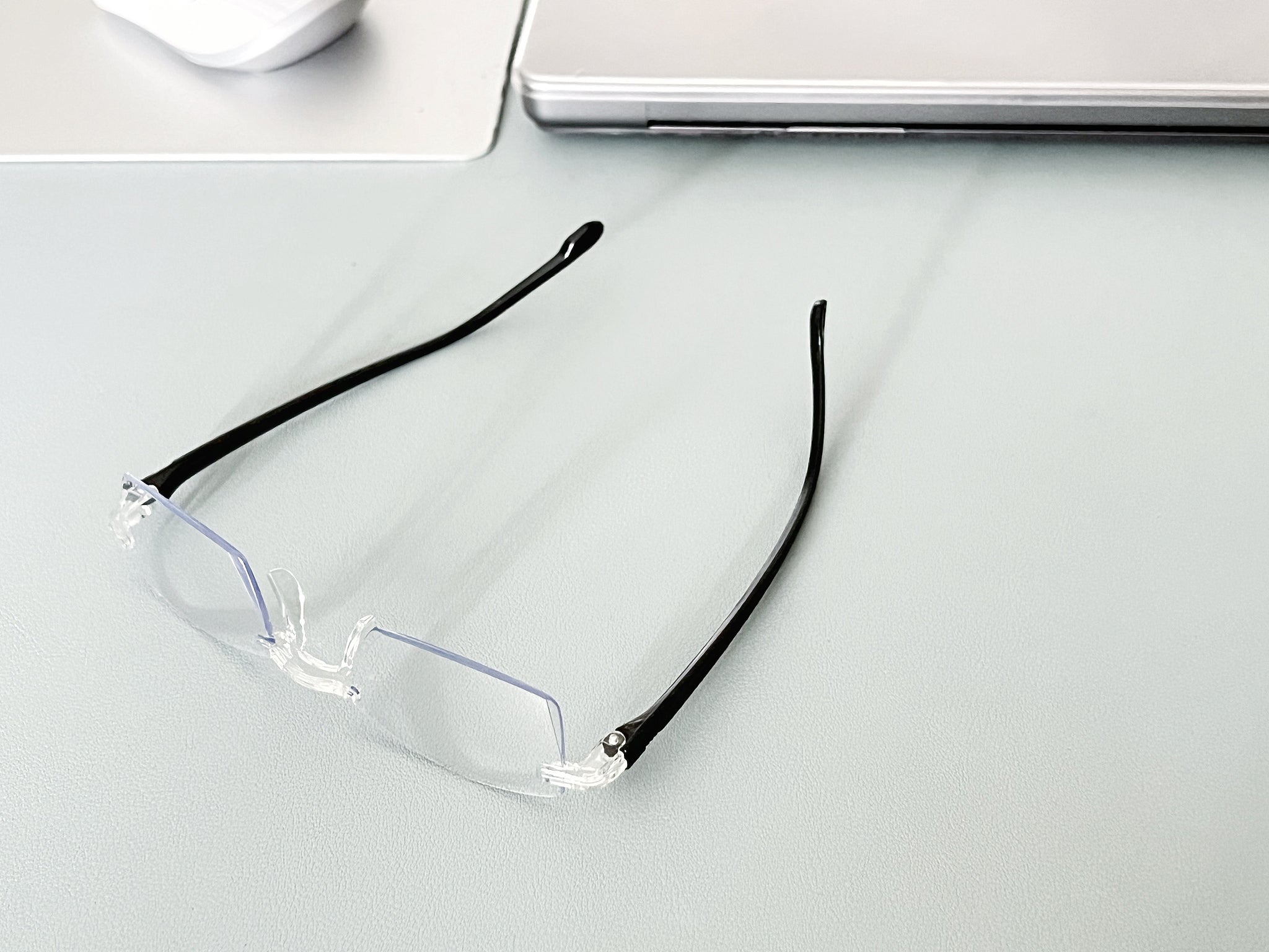 Easy DIY Tips to Adjust Your GoodLuuk Glasses for the Perfect Fit