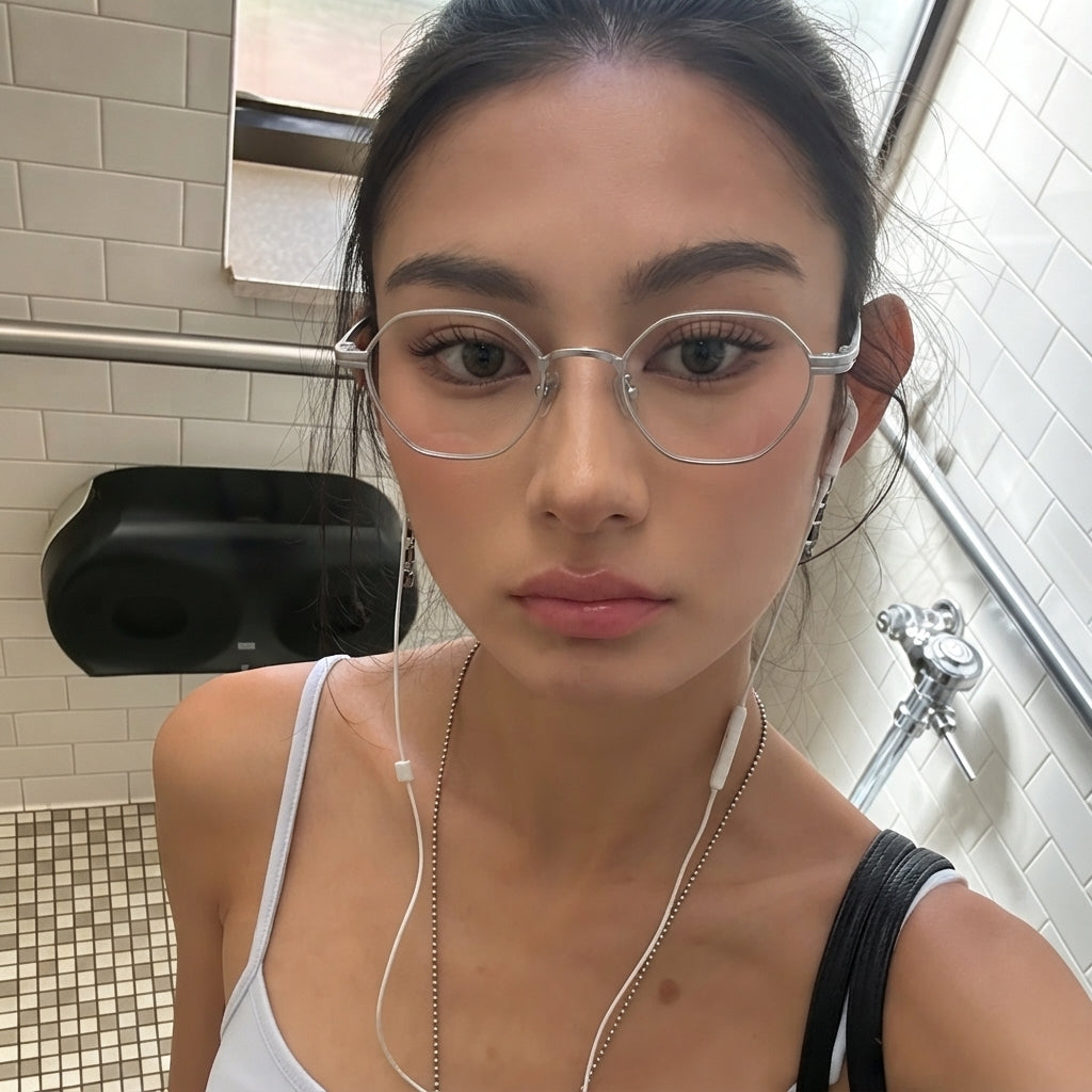 KARUIZAWA eyeglasses worn by model