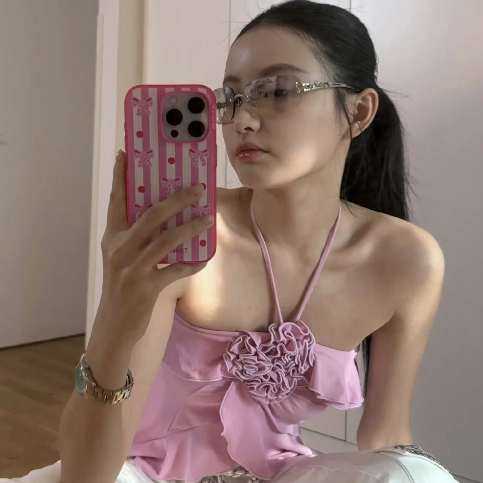 OLITTE eyewear worn by model