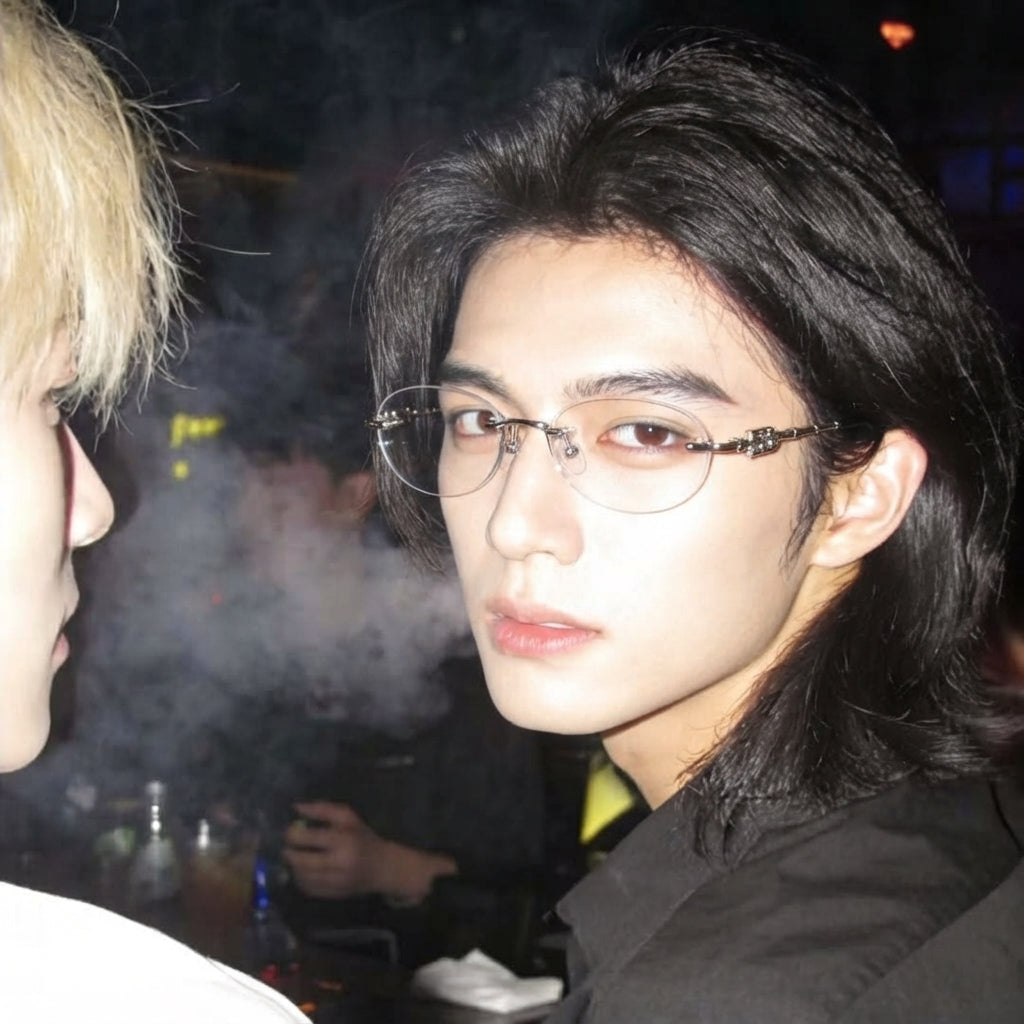 IZUMO eyewear model photo