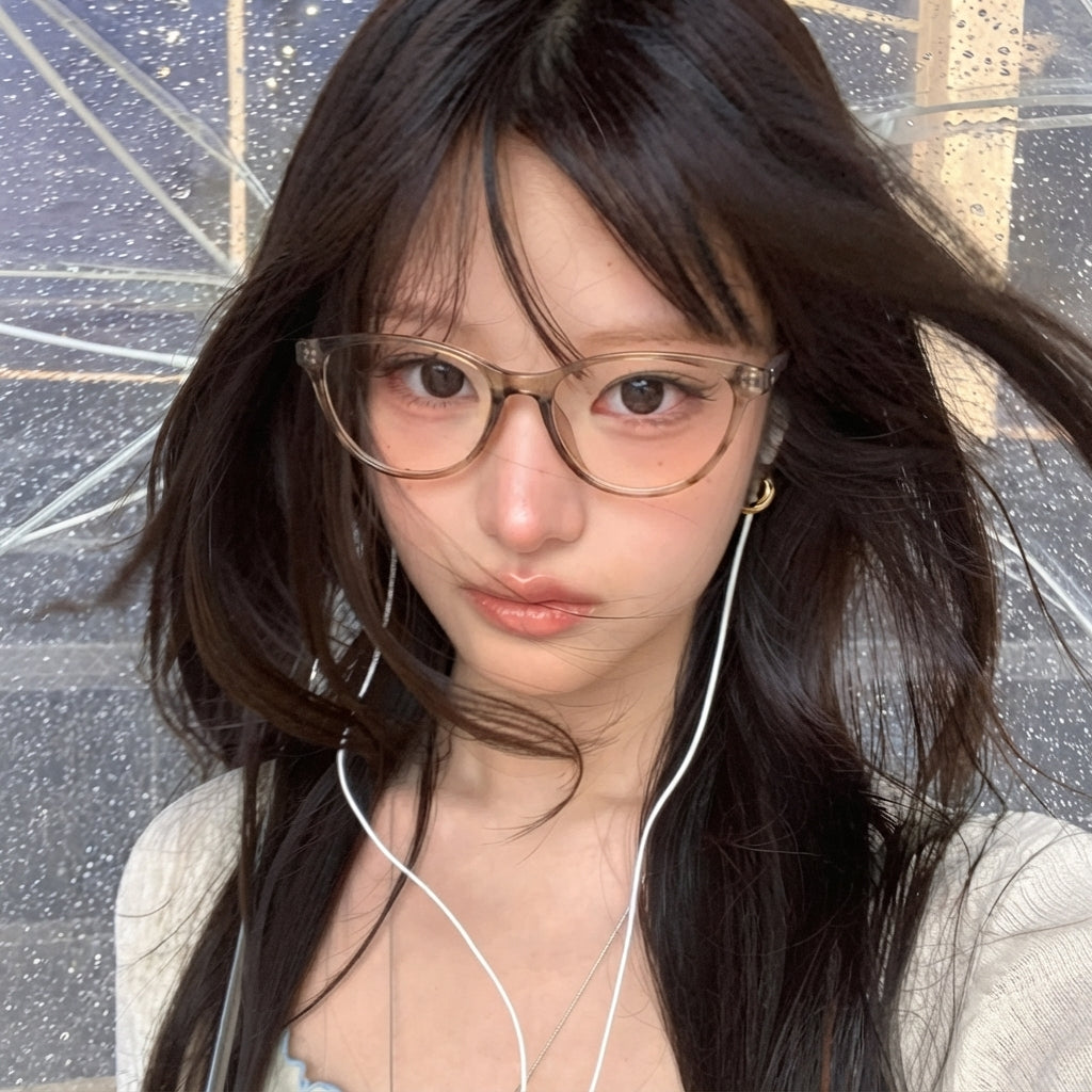 RIN eyeglasses worn by model